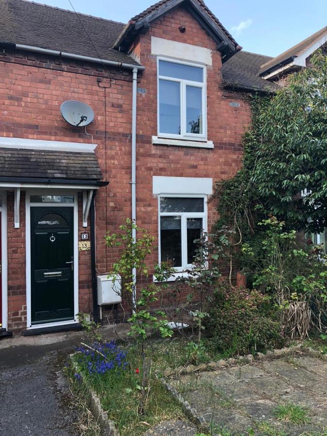Cannock House ~ 4 Bedrooms All With Ensuite. Rugeley Esterno foto